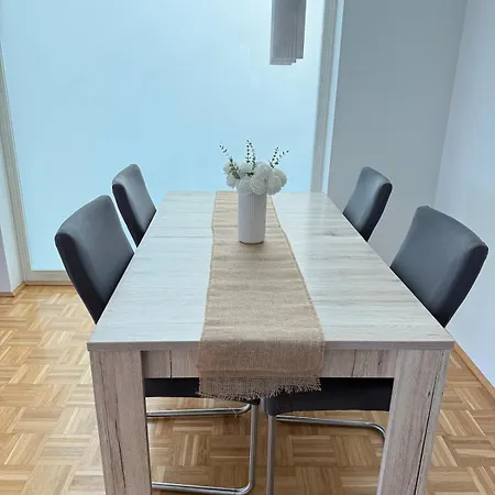 Family Of Alena&werner Apartman